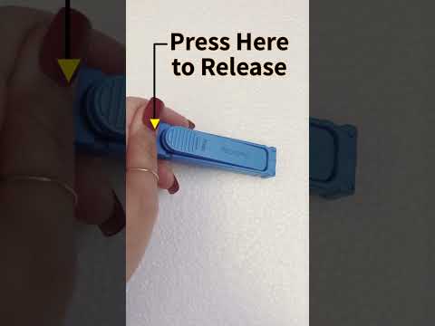 Pen Plus Insulin Carrying Case and Medi-Clip